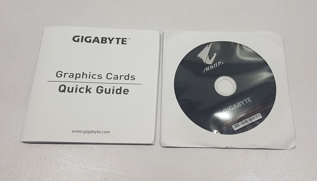 Gigabyte GTX 1080 Manual and CD