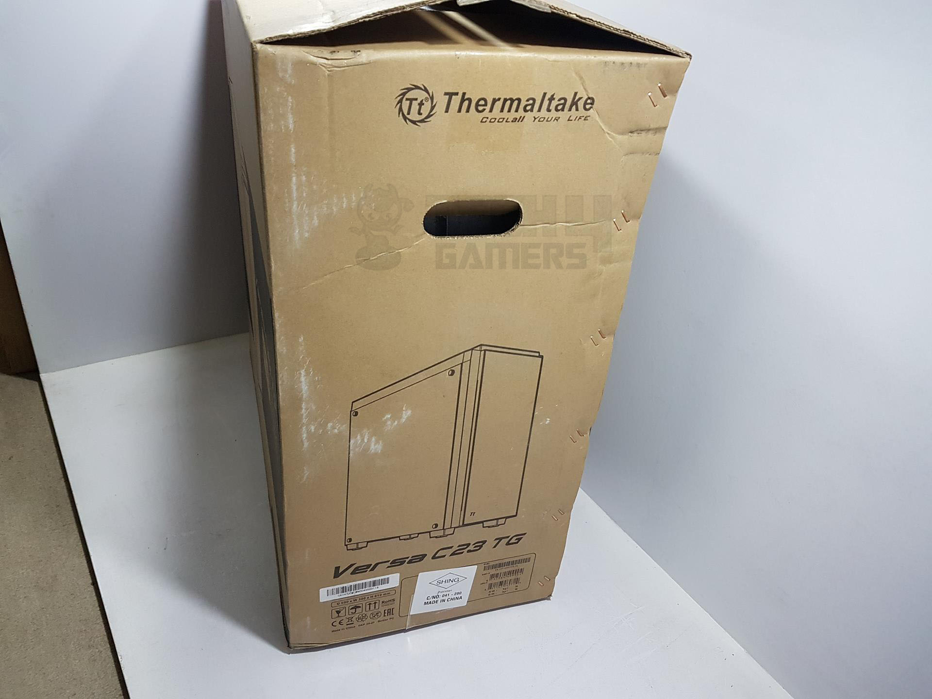 C23 TG Packaging thermaltake logo
