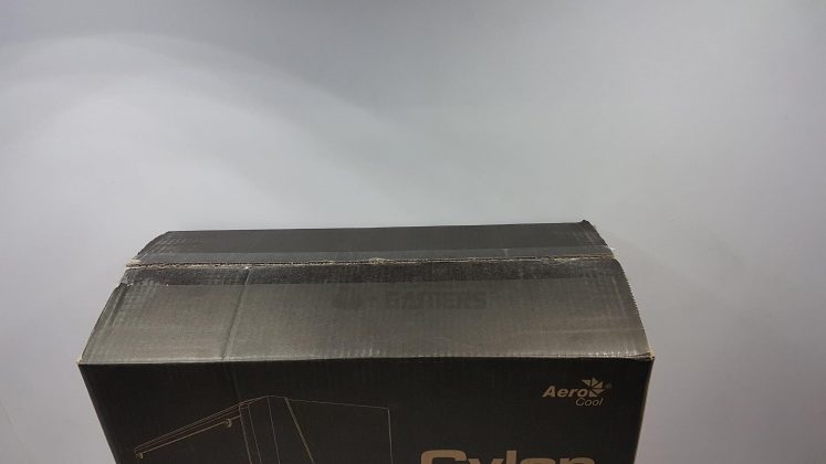 Aerocool Cylon Top Side Packaging