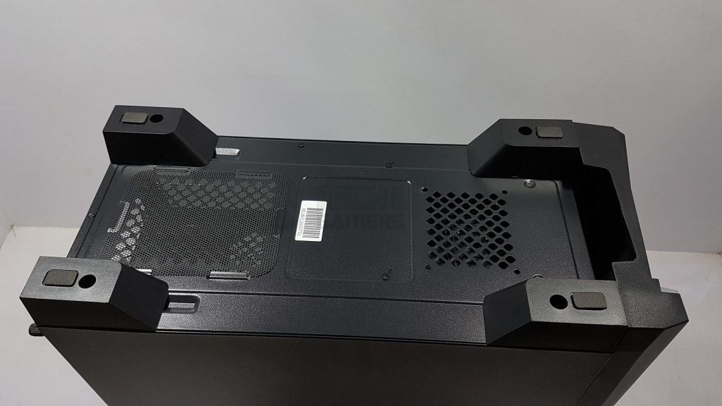 aerocool pc case Bottom side of the chassis