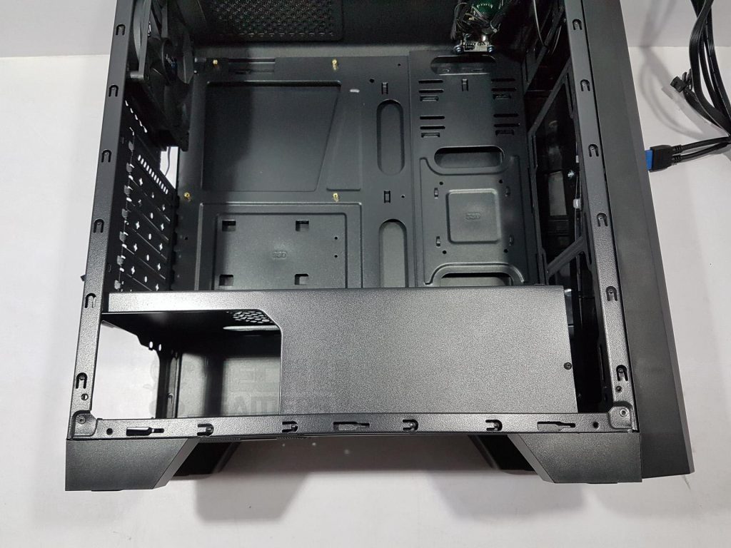 aerocool Interior of the Chassis