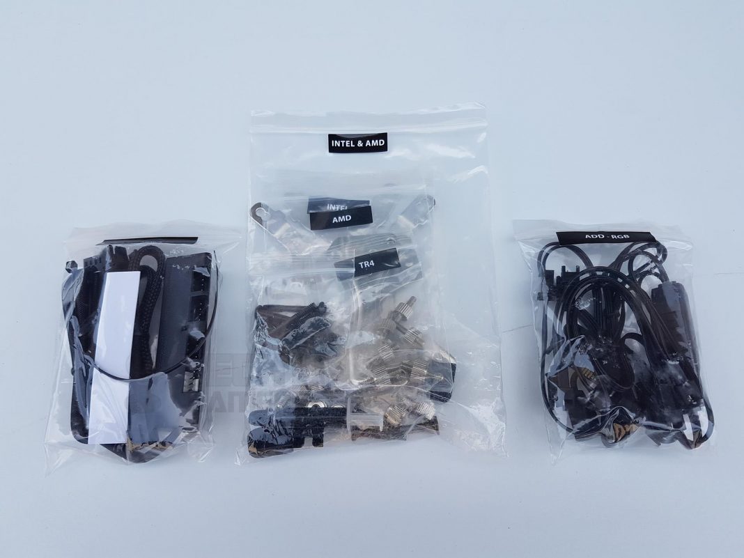 Deepcool Castle 240EX pack Accessories