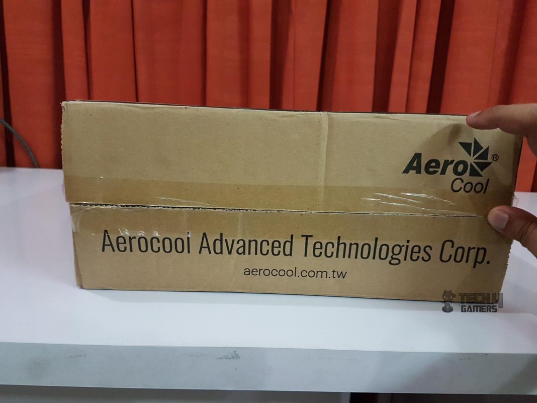 Aerocool Playa Slim Rear down Packaging