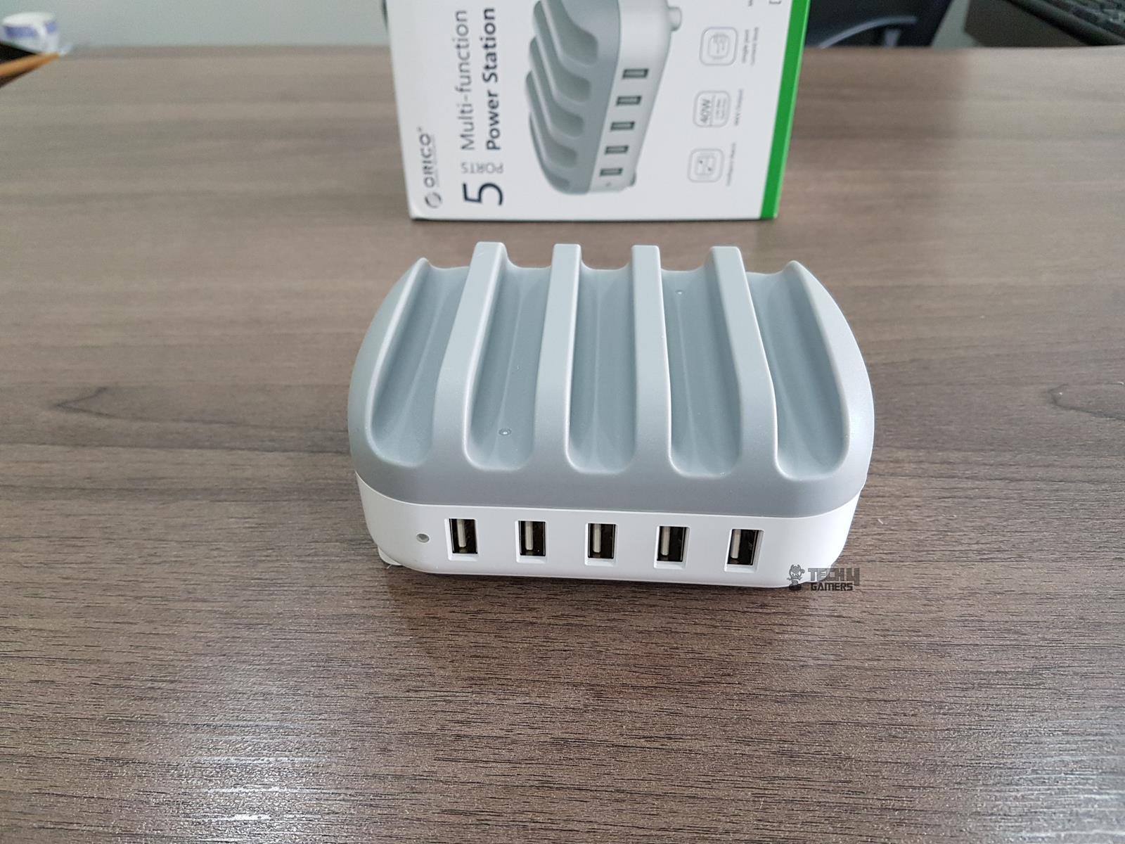  ORICO 5-Port Multi-Function Power Station DUK-5P — A closer look 