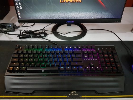 Durendal 104-Key Gaming Mechanical Keyboard RGB Lightning