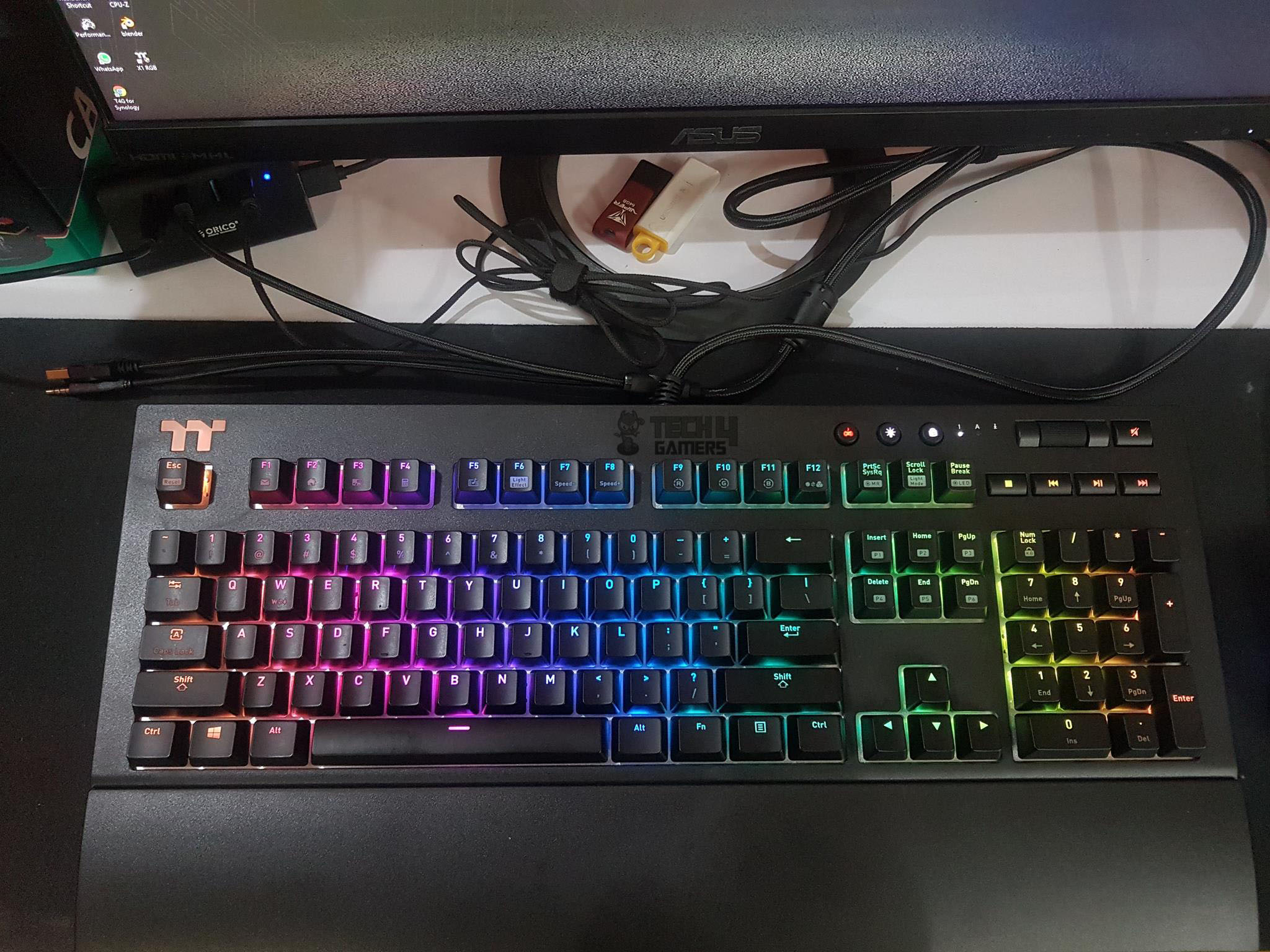 TT RGB Lighting gaming keyboard
