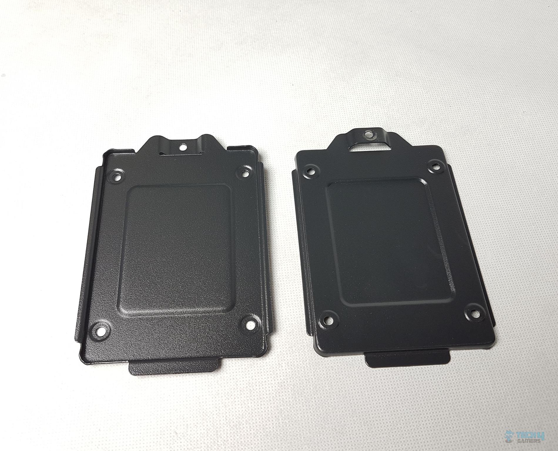  Aerocool Quartz Revo RGB Mid-Tower Chassis — The SSD brackets
