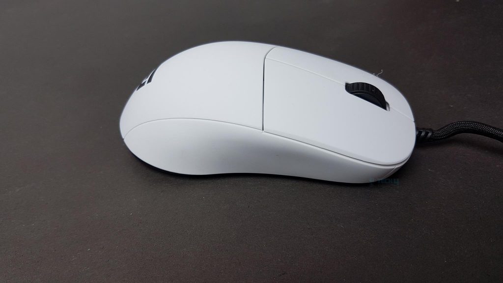 ENDGAME GEAR XM1 One White gaming mouse