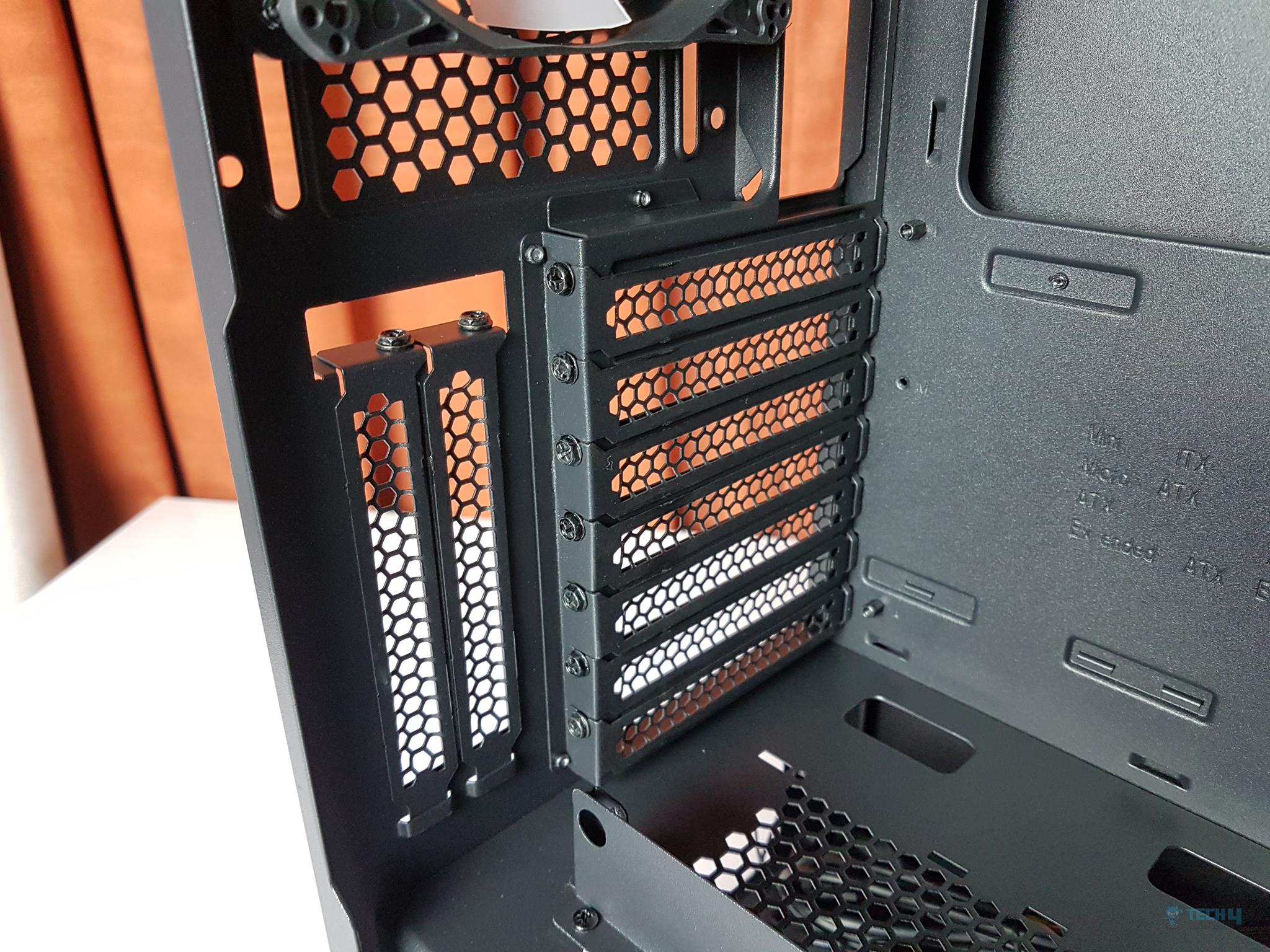 hw h550 vented PCIe slot covers