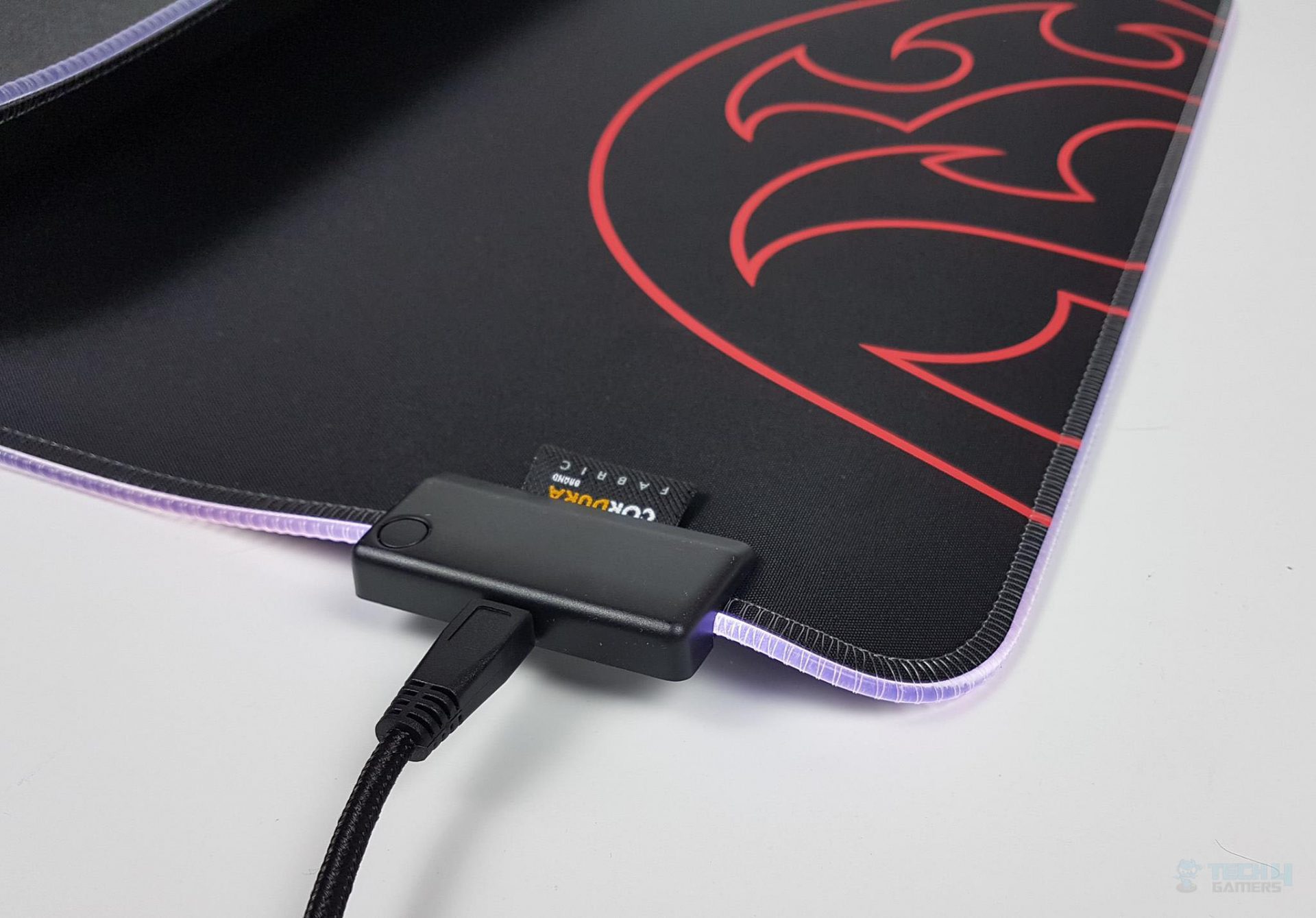 XPG Battleground XL PRIME RGB Gaming Mouse Pad Review