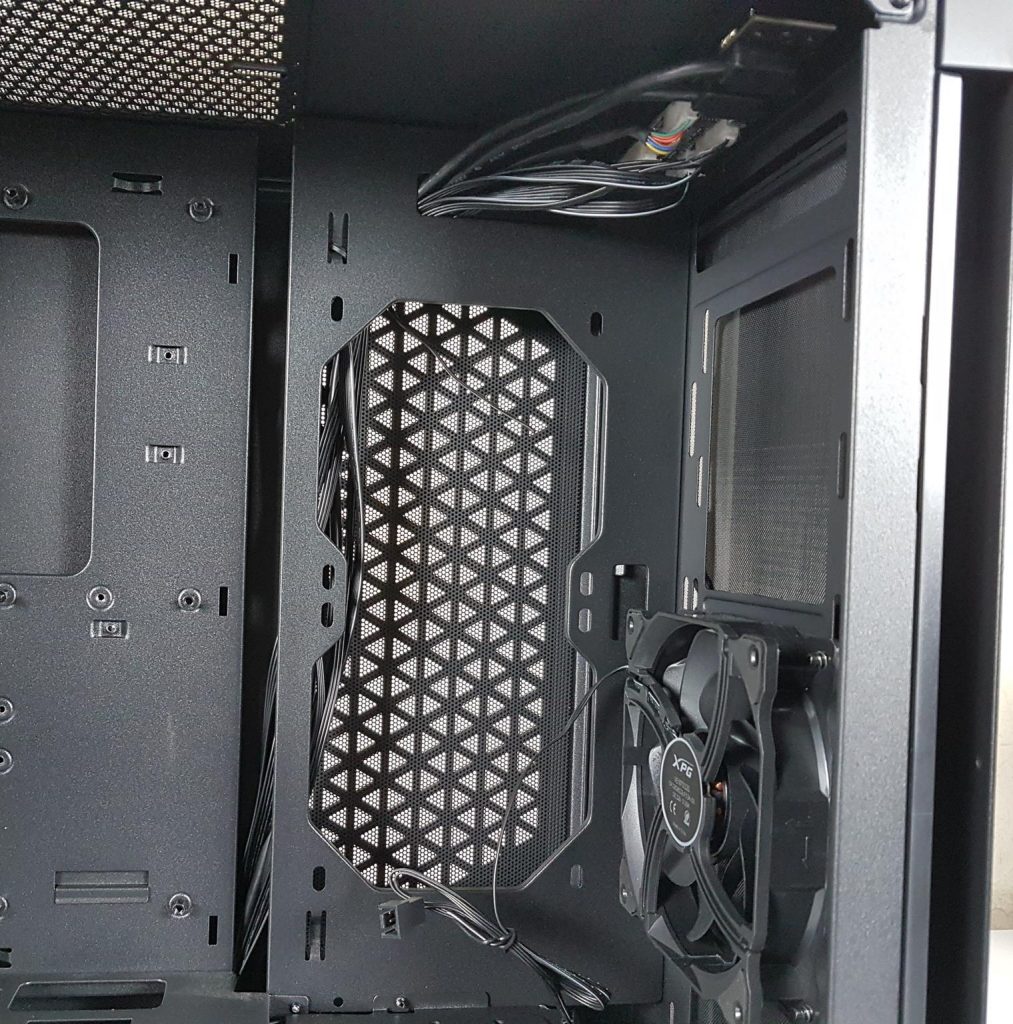 XPG INVADER Chassis