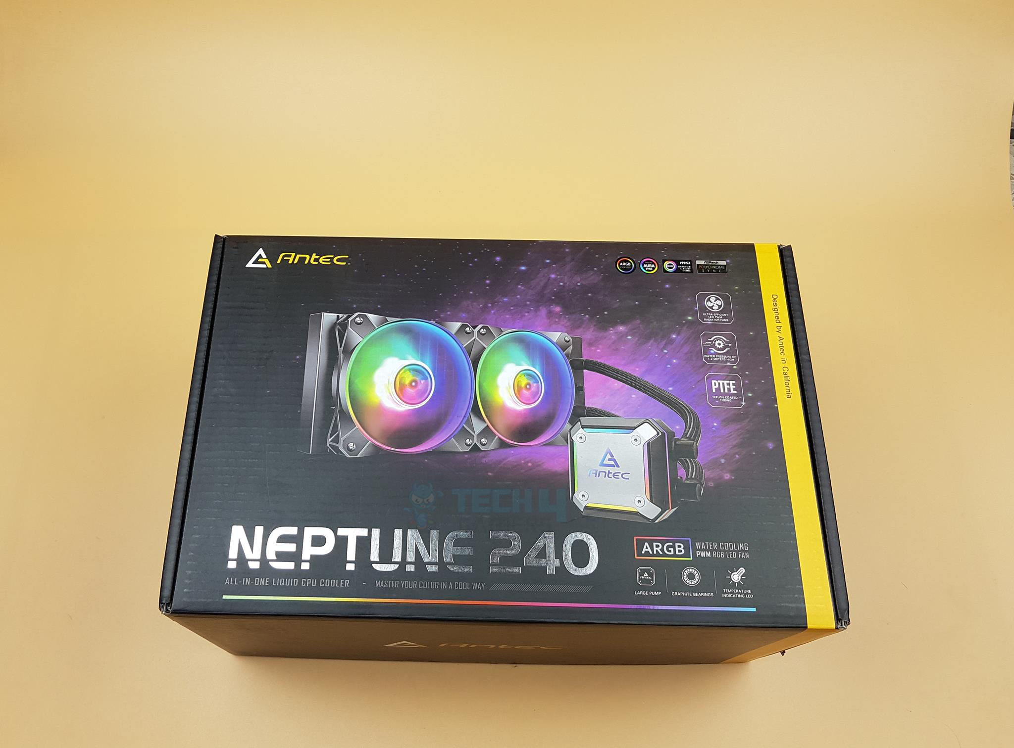 Neptune 240 ARGB Packaging