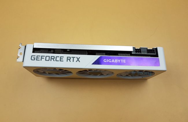 Gigabyte GeForce RTX 3070 Vision OC Top