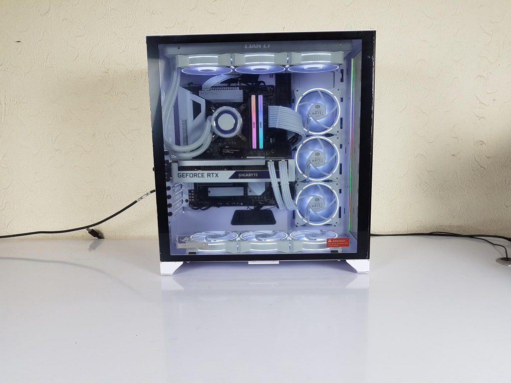 How To Build A White Gaming PC - Tech4Gamers