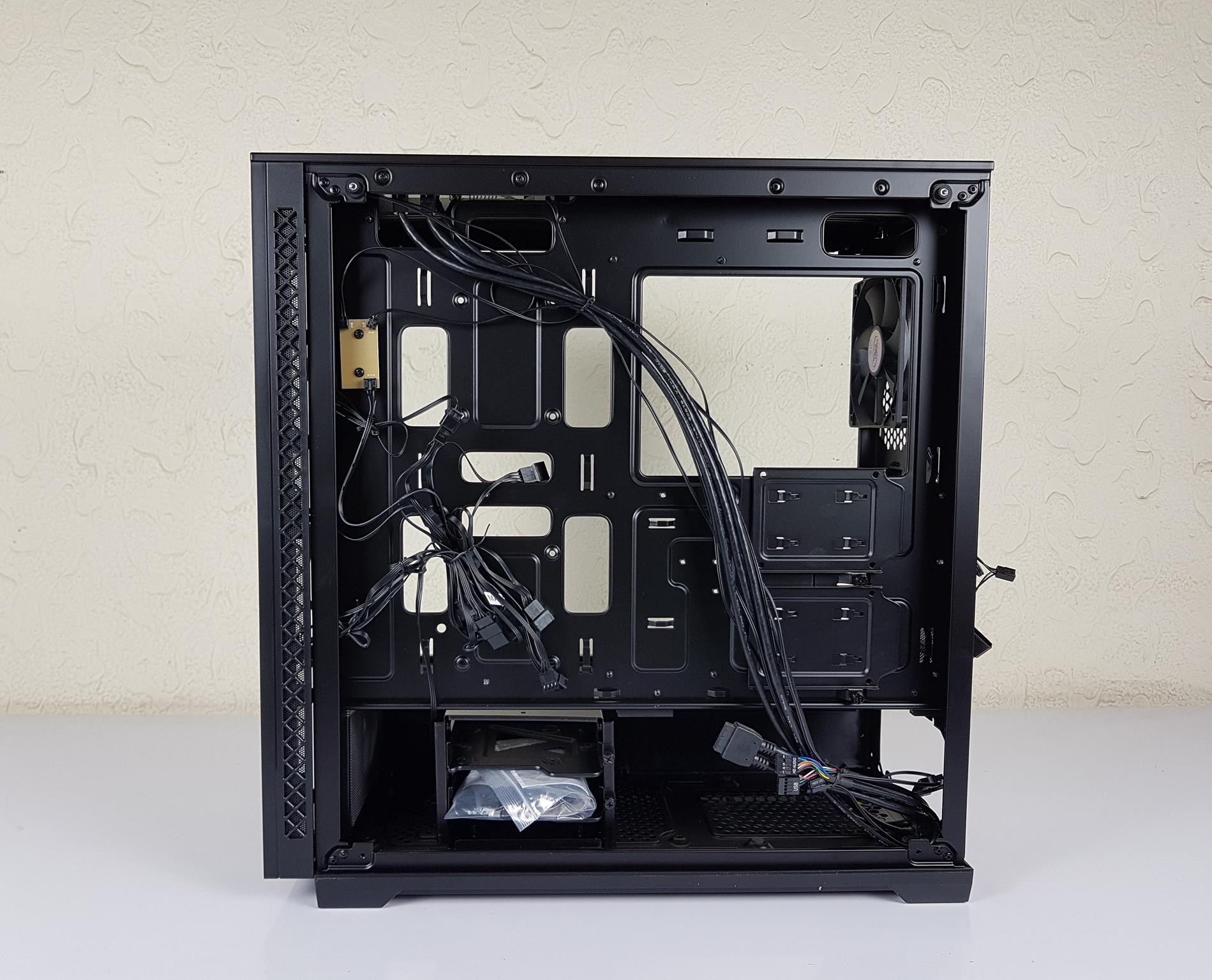 DeepCool MATREXX 70 ADD-RGB 3F — The backside of the chassis