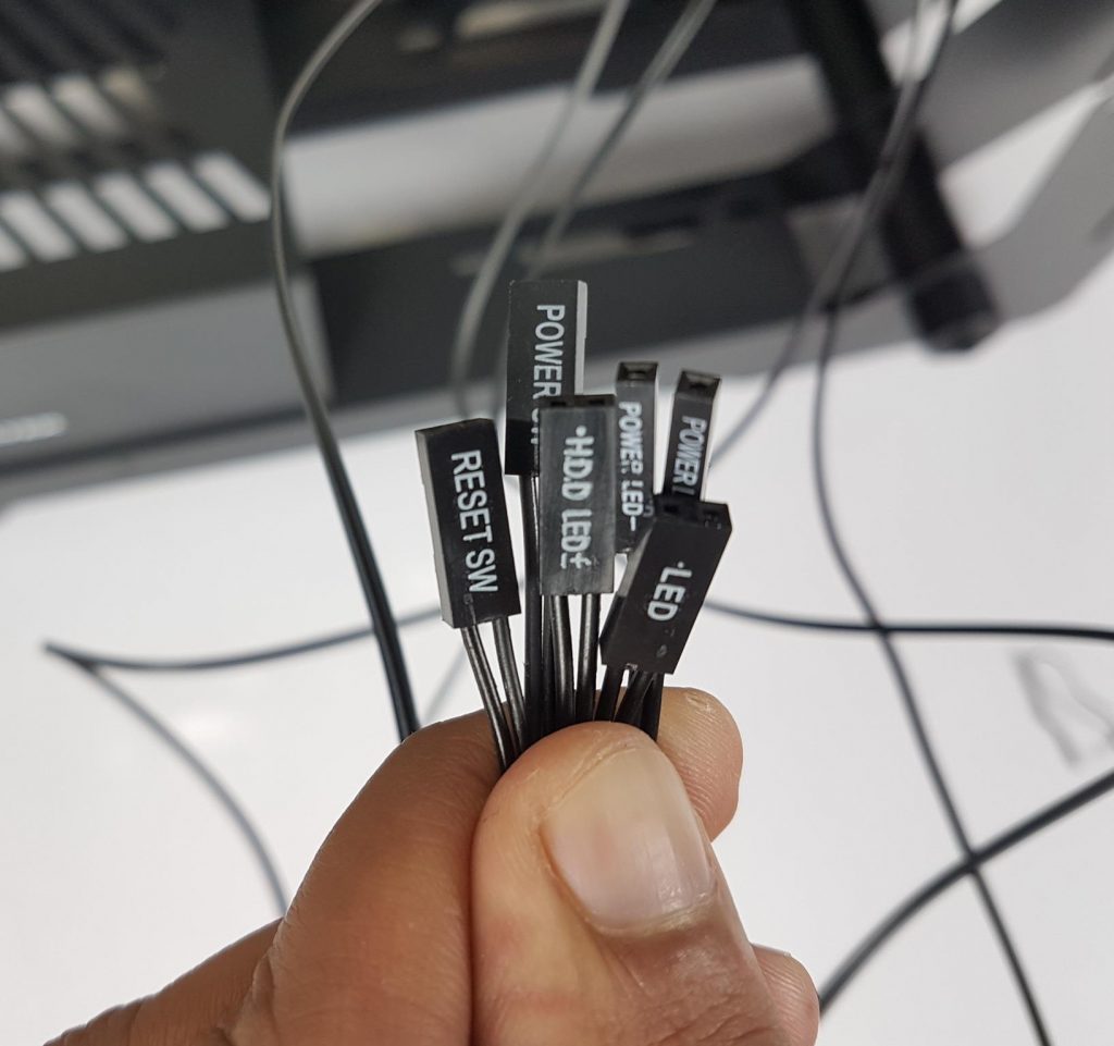 Xigmatek X7 Connectors
