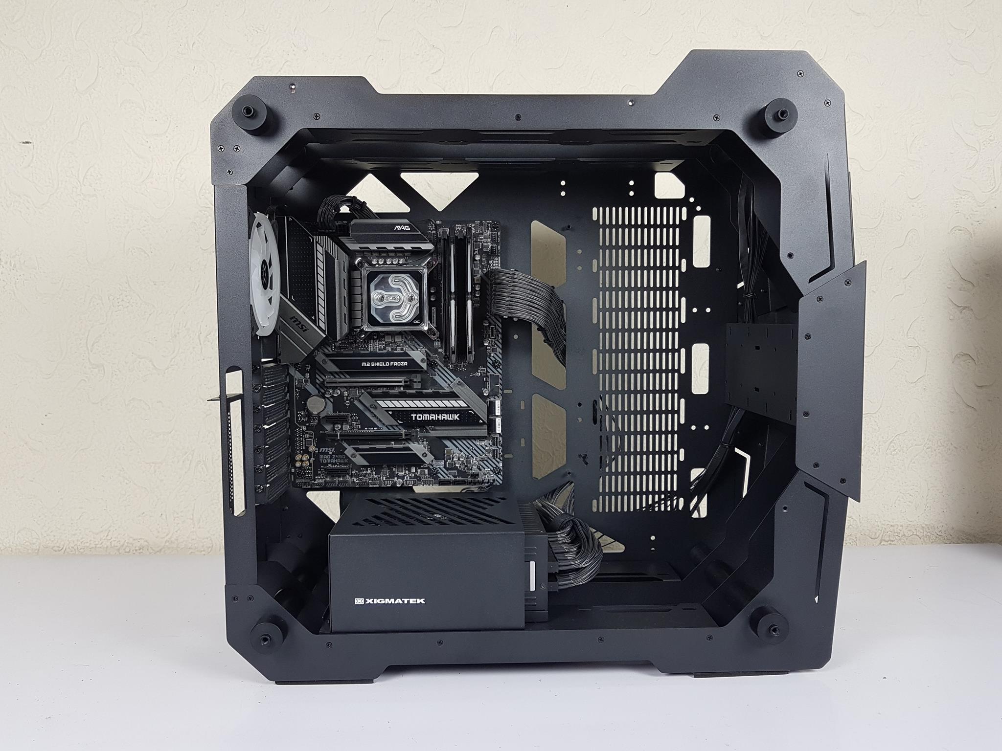 Xigmatek X7 With a motherboard