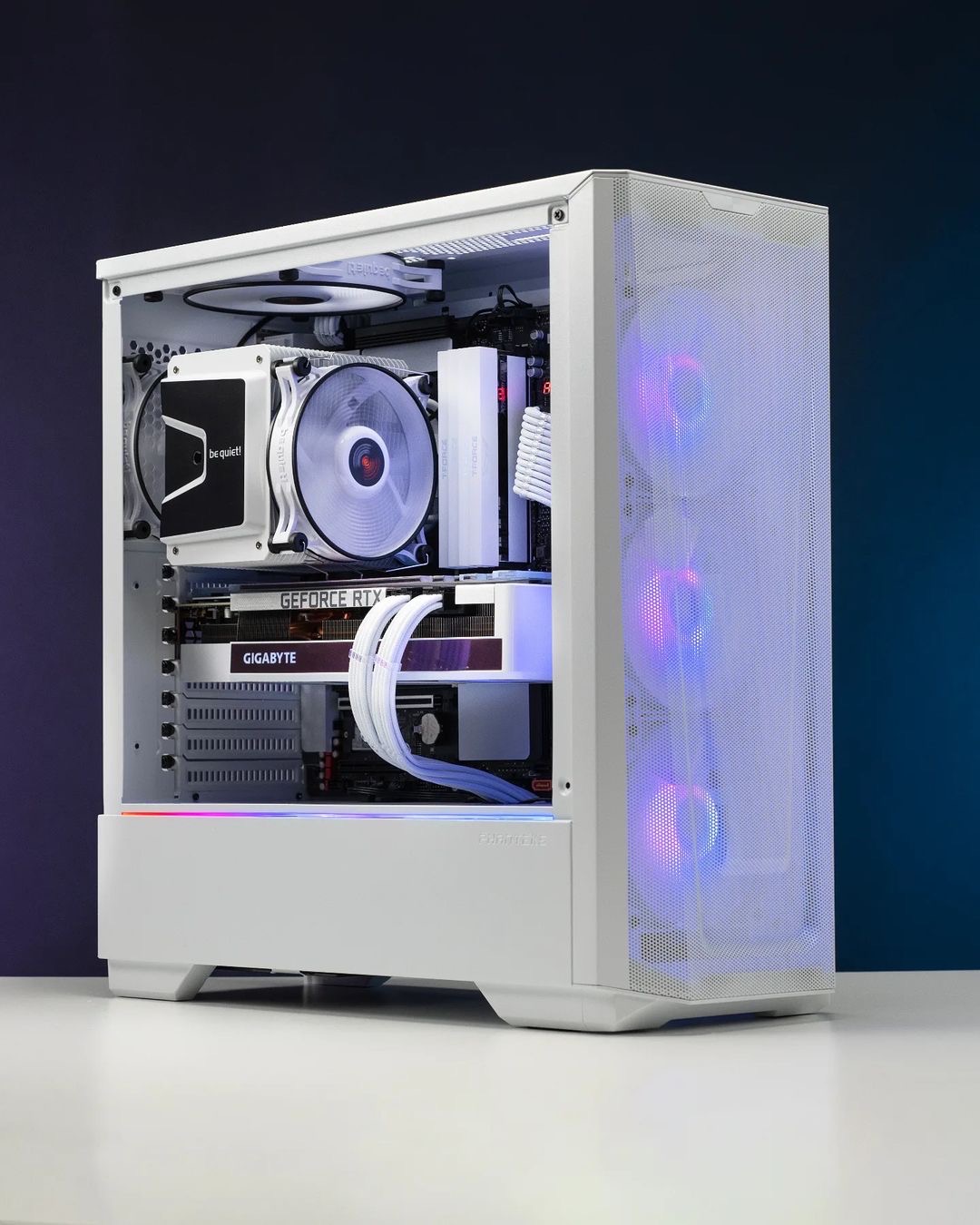 6 Best White PC Cases [Top Cooling] Tech4Gamers