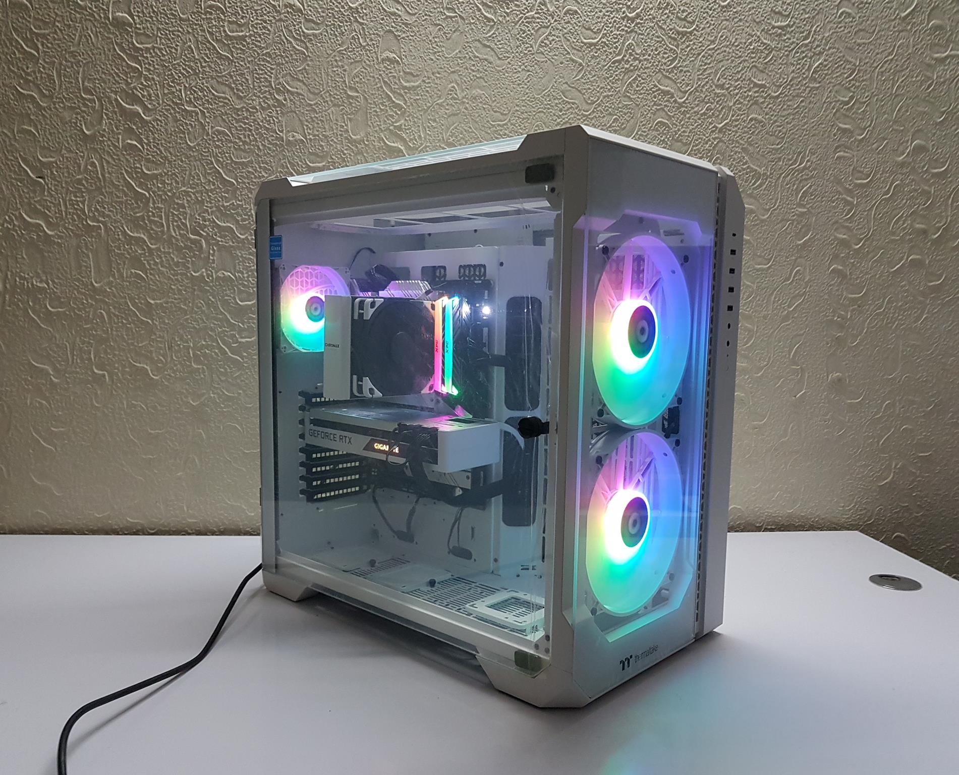 Thermaltake View 51