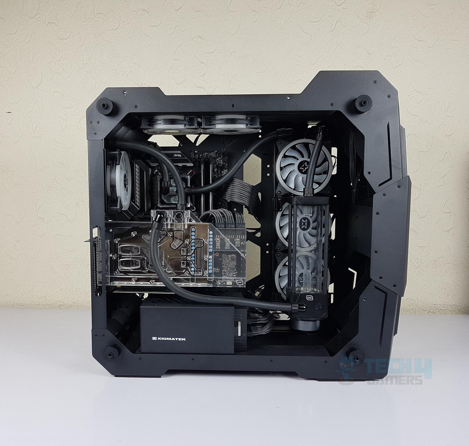 PC Case with decent airflow and fans