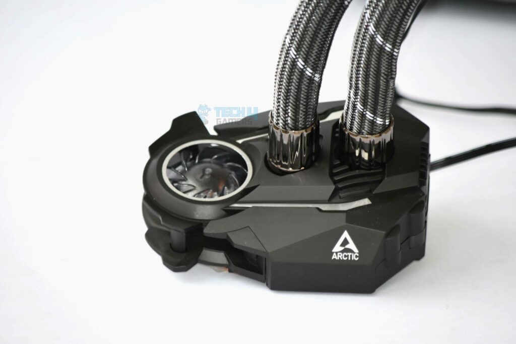ARCTIC Liquid Freezer II 240 A-RGB Cooler