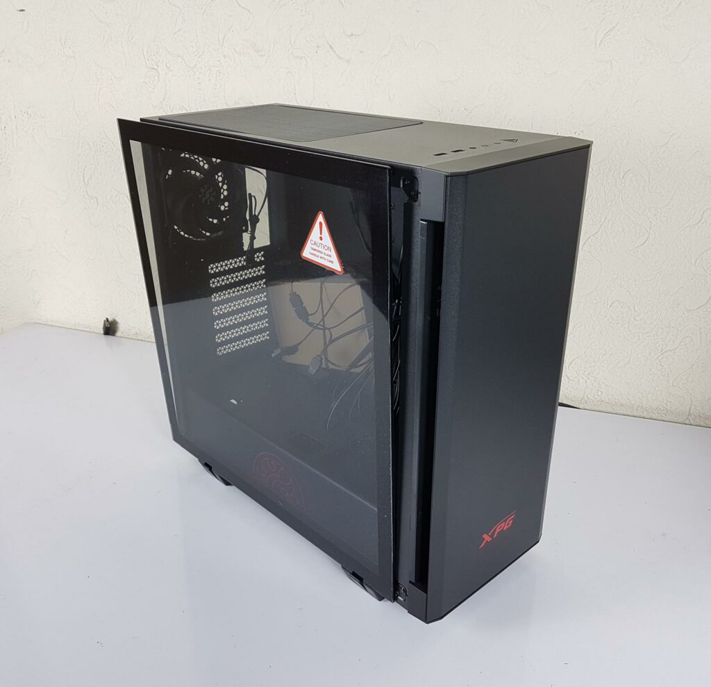 PC Case How to Clean Tempered Glass? Tech4Gamers