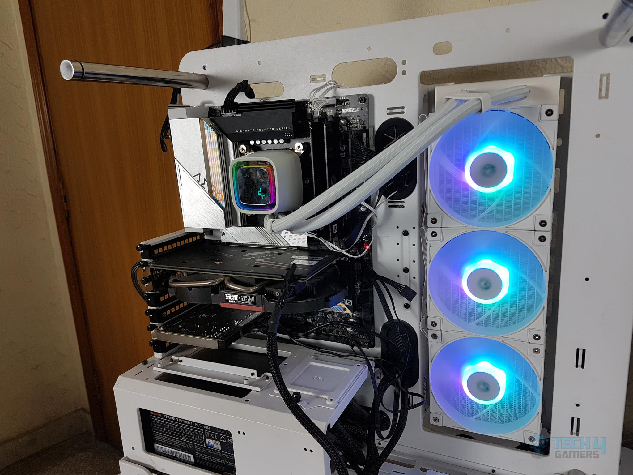 DeepCool LS720 White AIO Cooler Review: Worth It?