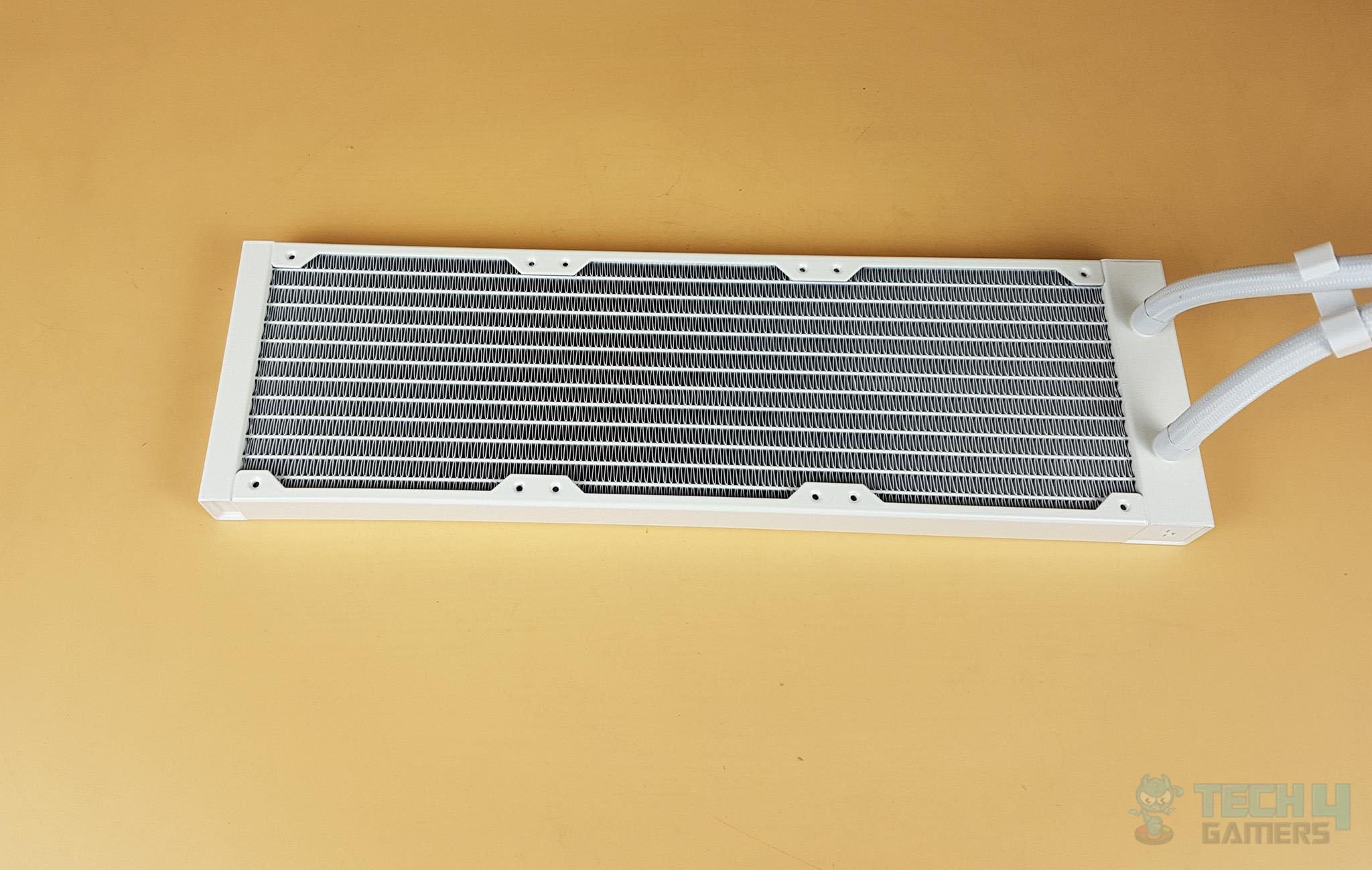 DeepCool LS720 White Cooler Radiator 
