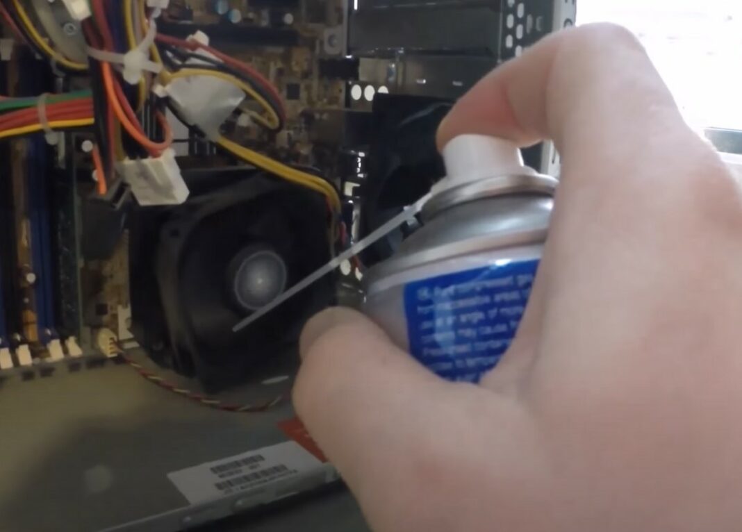 How To Clean PC Fans [5 Ways To Do It] Tech4Gamers