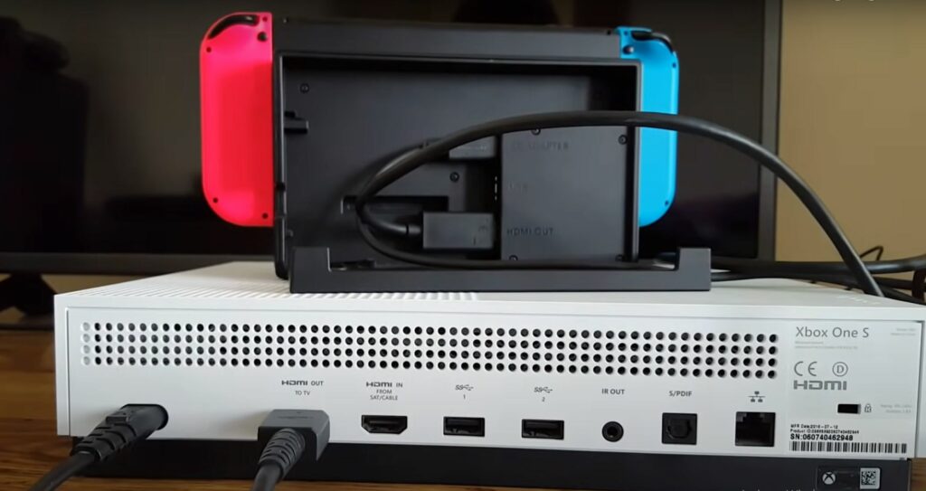  Connect your HDMI cable to your XBOX One and Nintendo Switch.