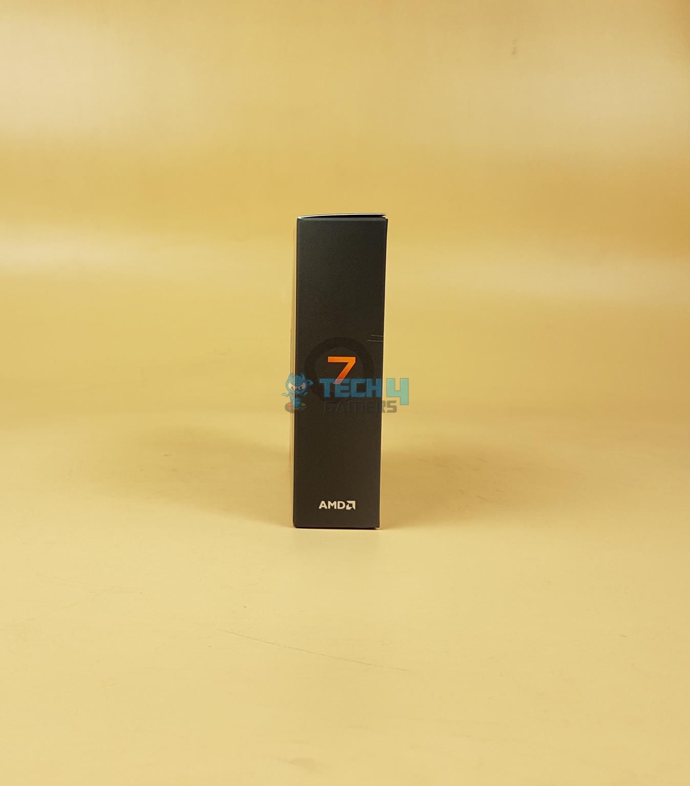 Ryzen 7 7700X Box Side
