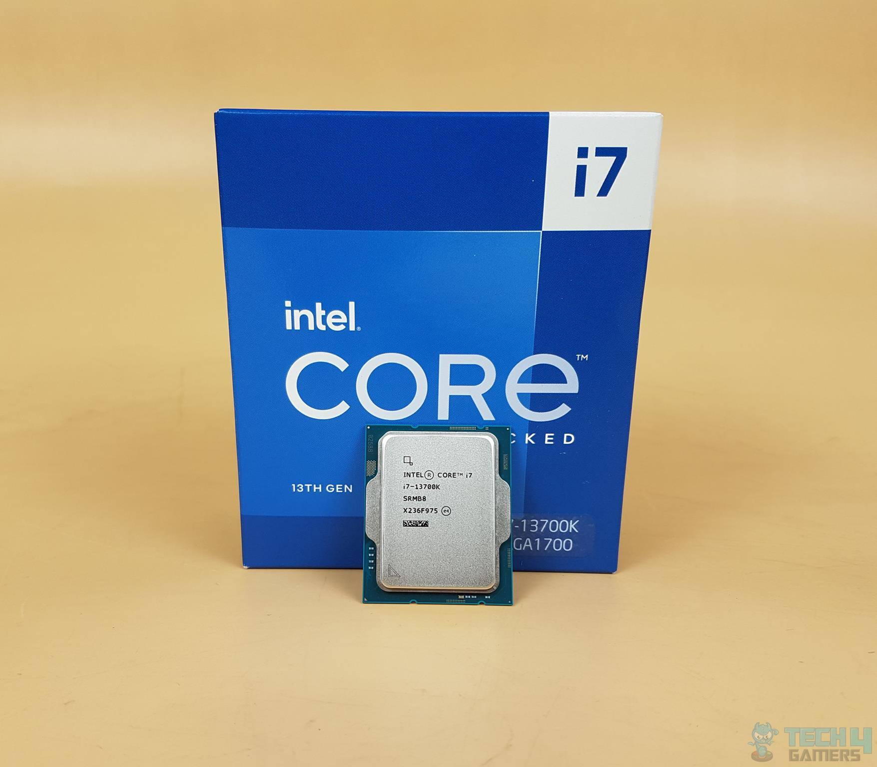 Core i7-13700K next to its box