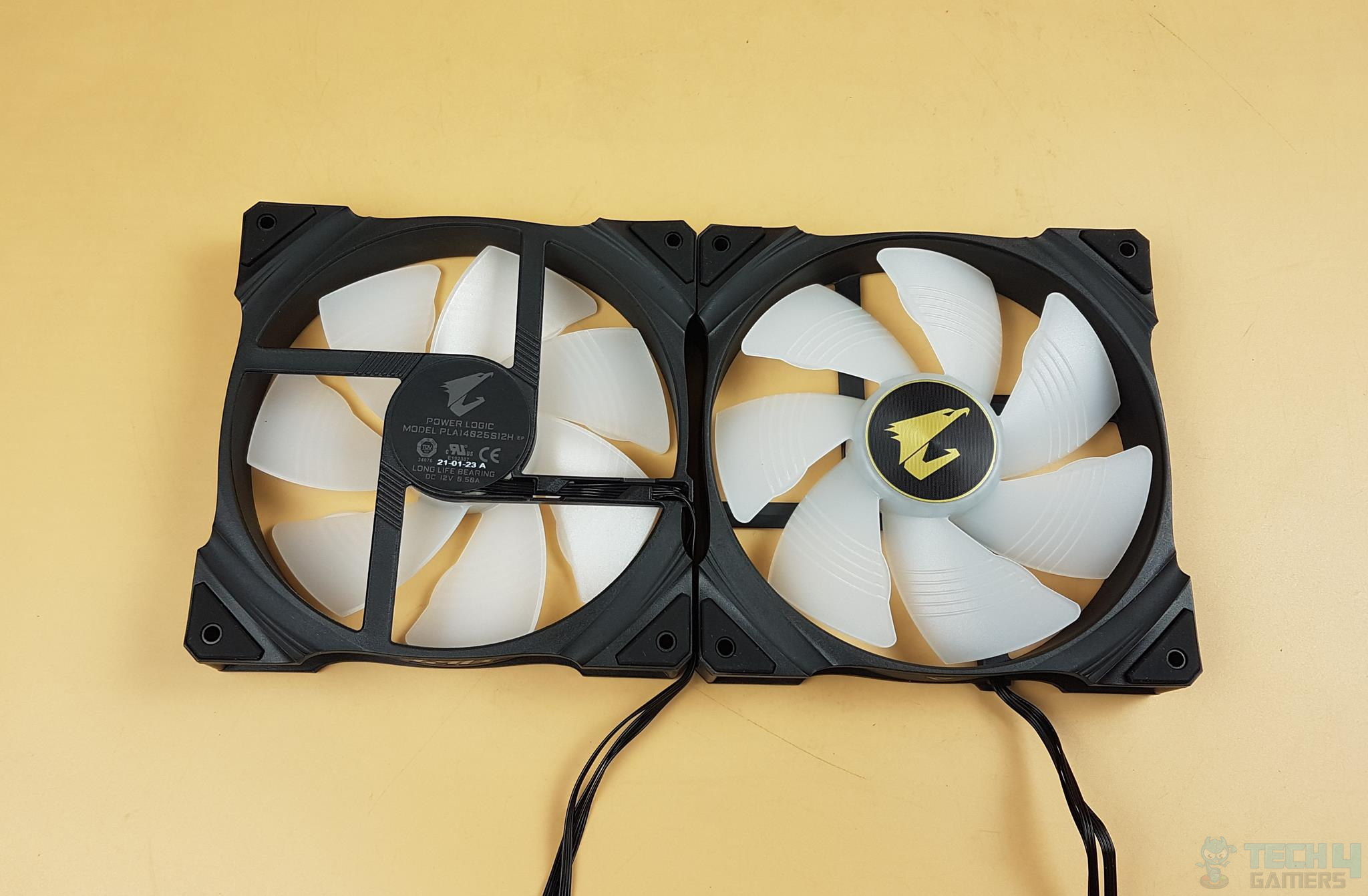 AORUS WATERFORCE X 280 2x 140mm AORUS Fans