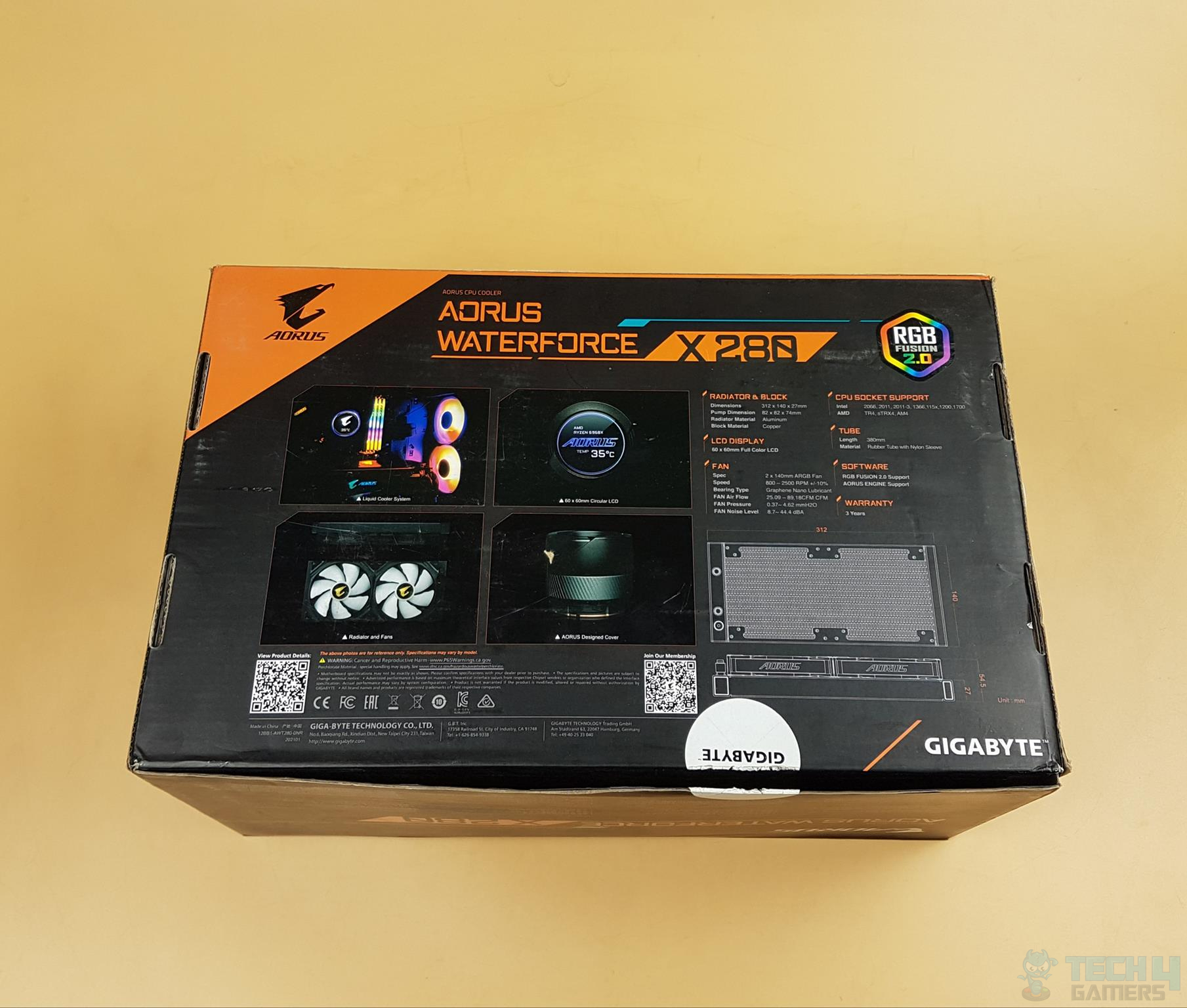 AORUS WATERFORCE X 280 Back view of Box
