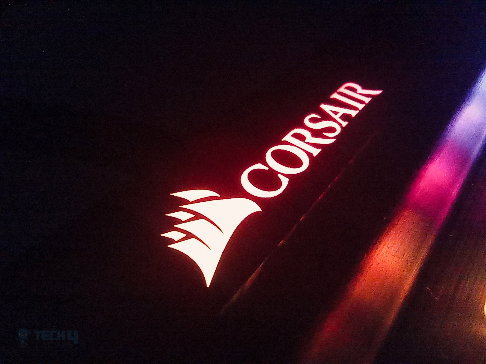 Manufacturer's Logo at Corsair K70 RGB MK.2 CHERRY MX Low Profile Speed