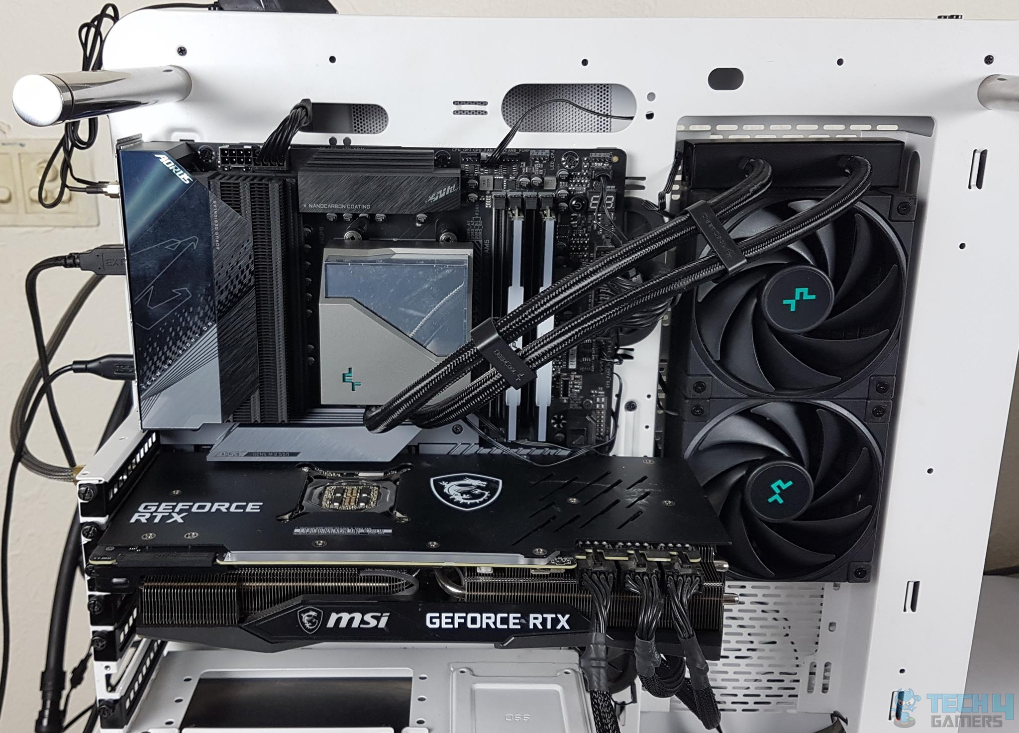 DeepCool LT520 240mm AIO [Image By Tech4Gamers]