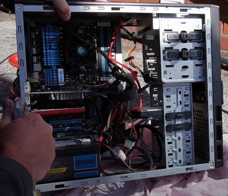 How to remove AMD CPU Fan
