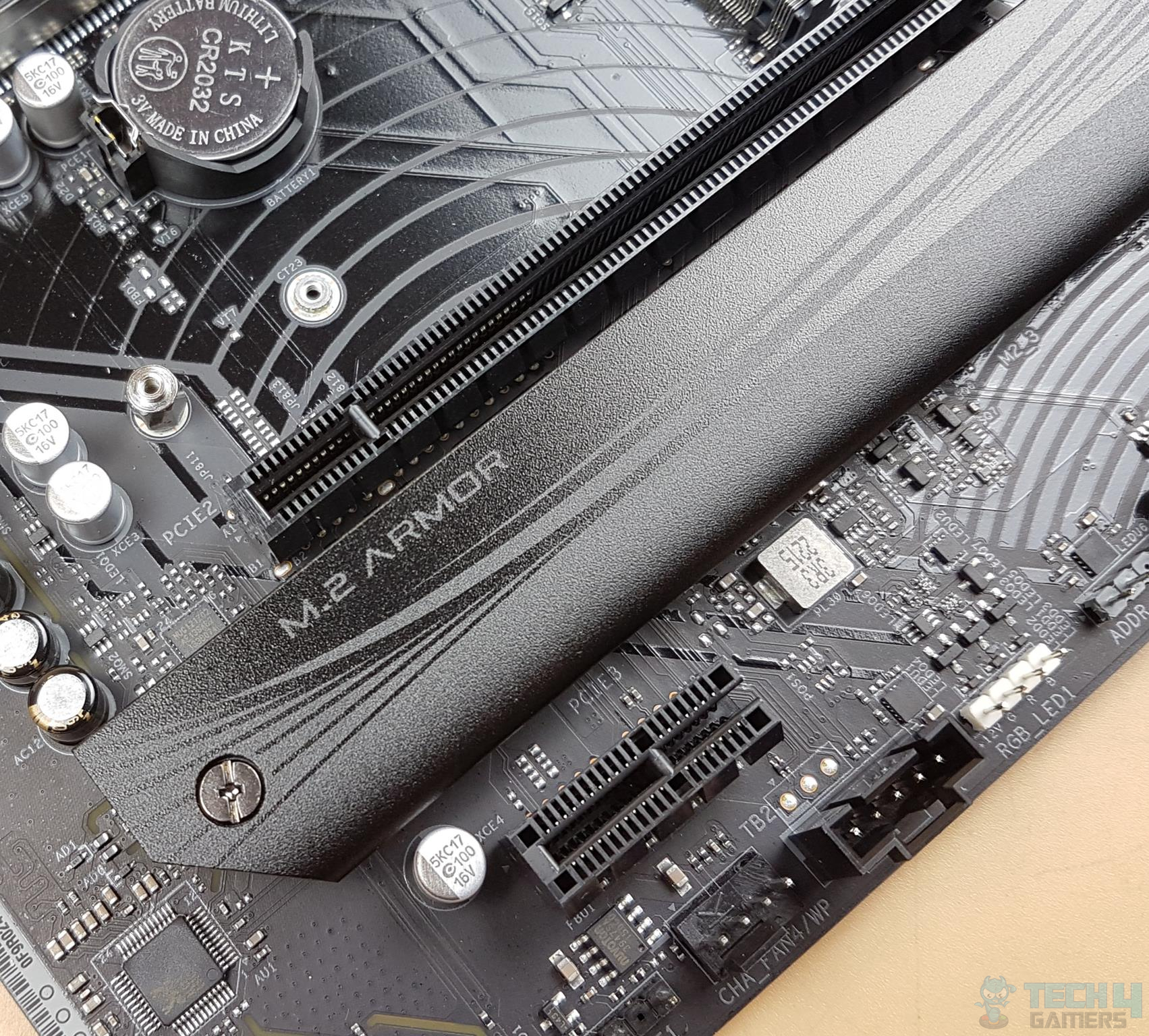 ASRock Z790 PG Riptide — The M.2 Armor Cover