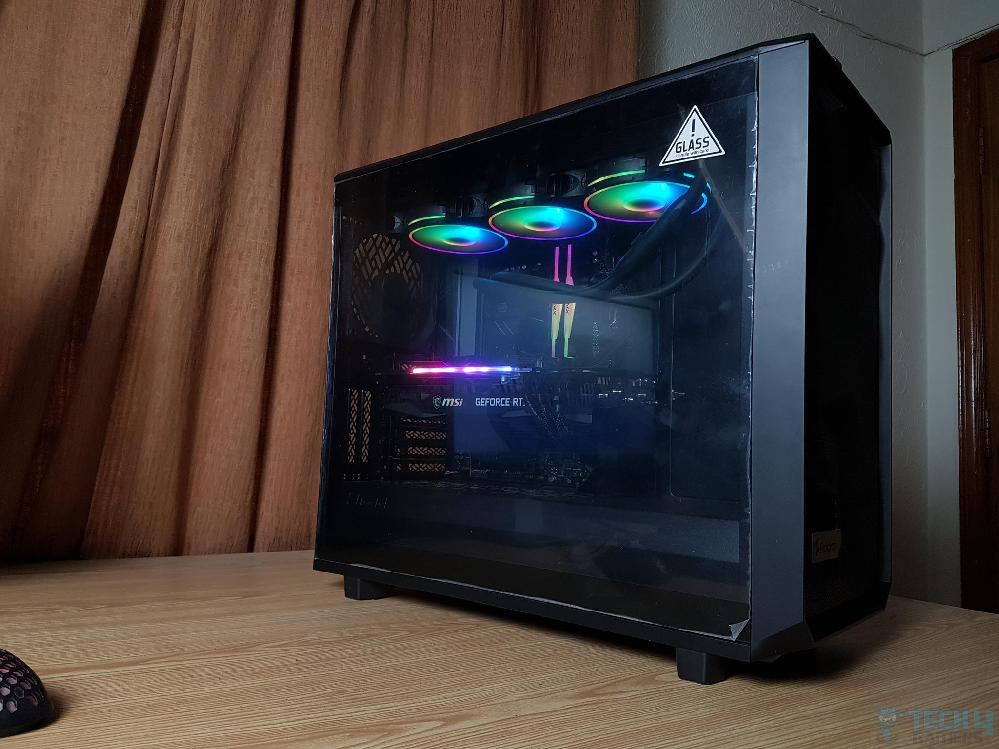 Fractal Design Meshify 2 — Test build showcase with side panel 1