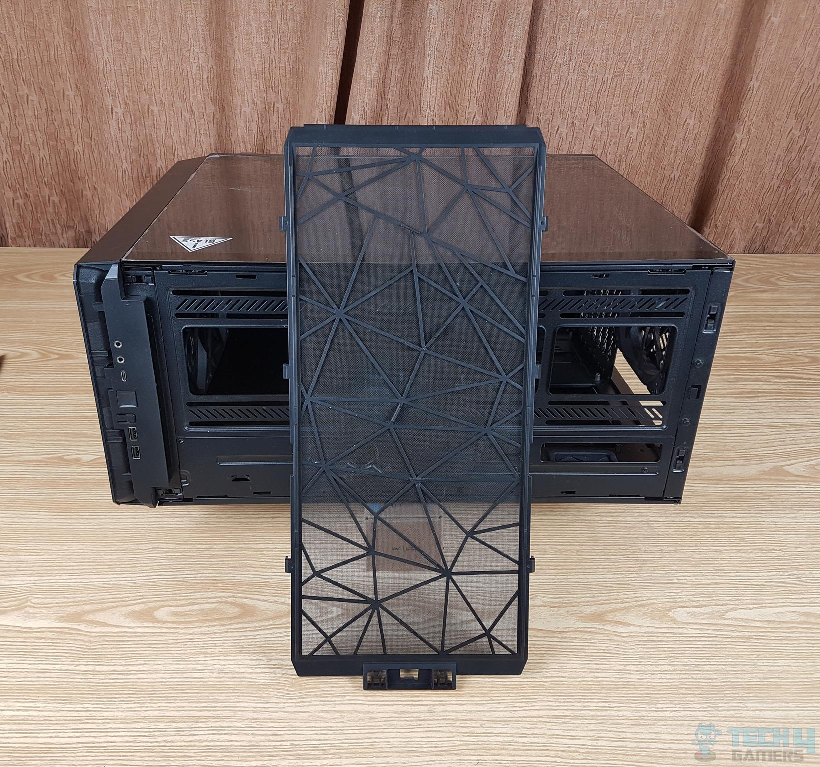 Fractal Design Meshify 2 — View after removing the top mesh