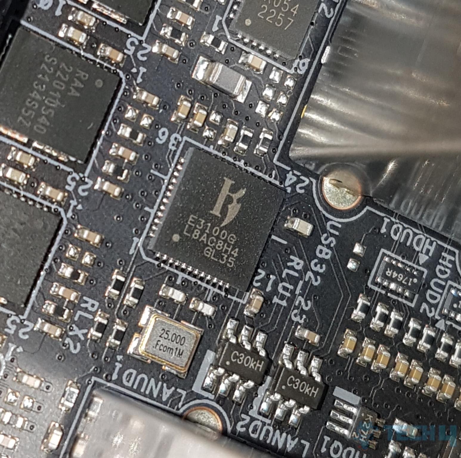 ASRock B650E PG-ITX WiFi