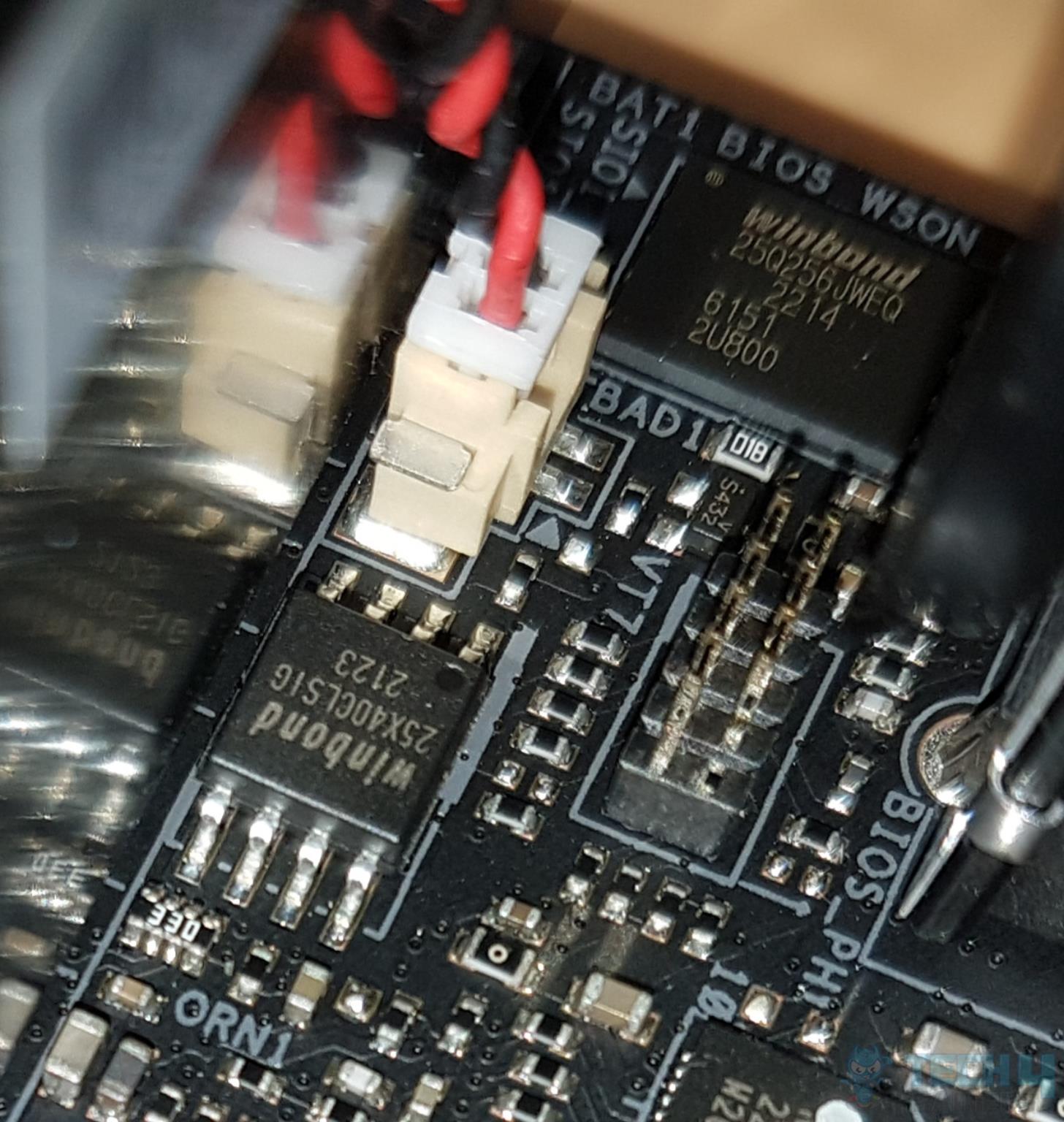 ASRock B650E PG-ITX WIFI — 256M-bit Serial Flash Memory