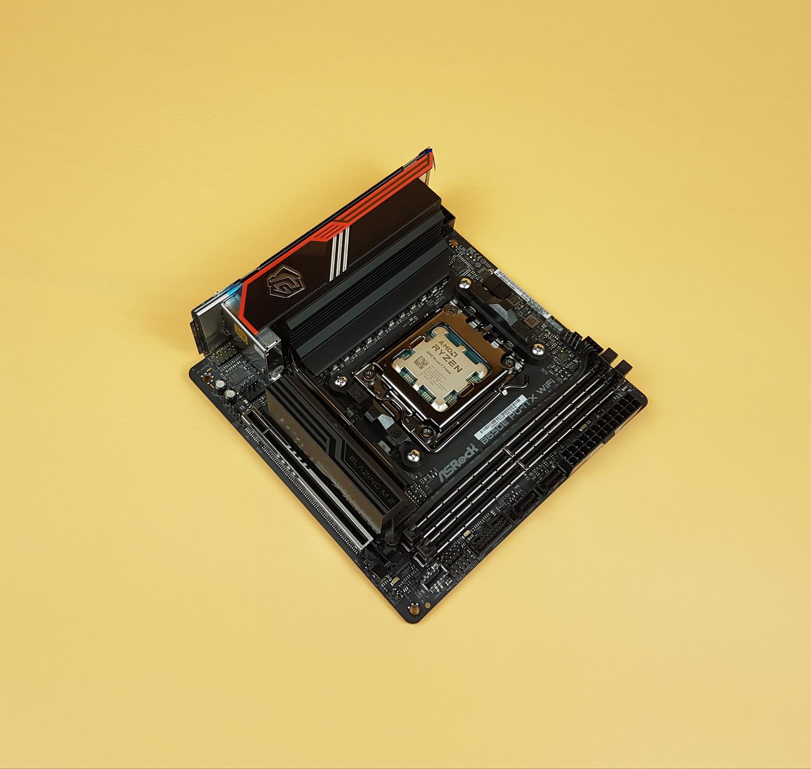 ASRock B650E PG-ITX WiFi