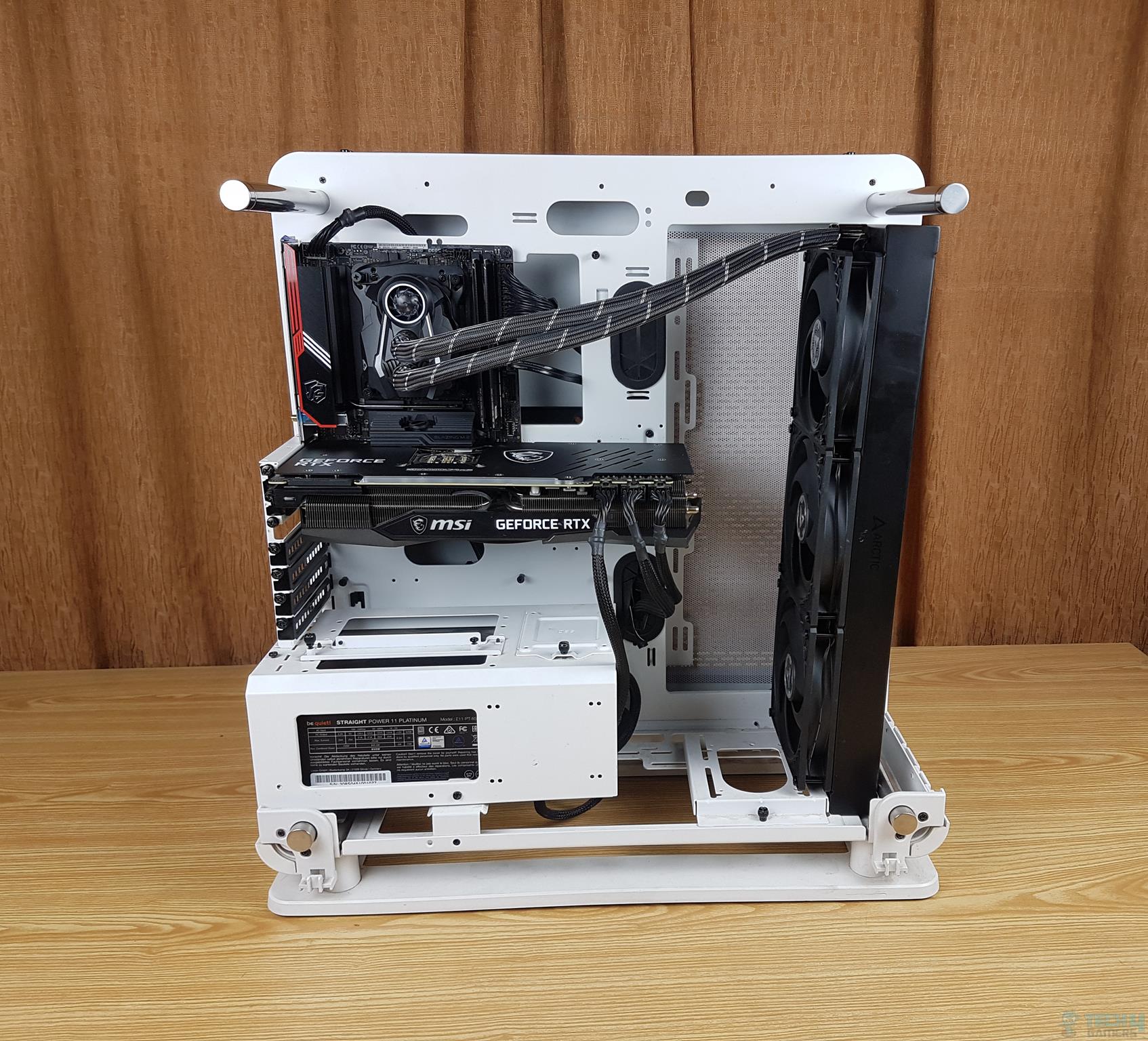 ASRock B650E PG-ITX WiFi