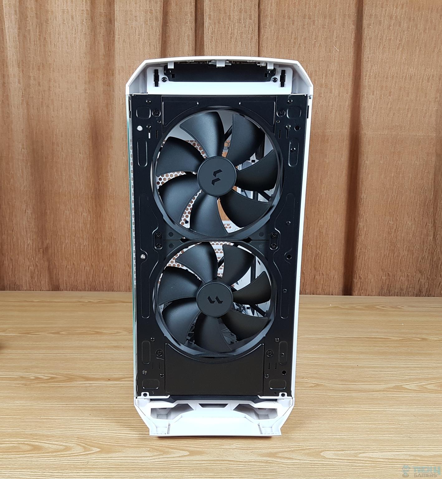 Fractal Design Torrent White TG Clear Tint PC Case — 2x 180mm fans at the front