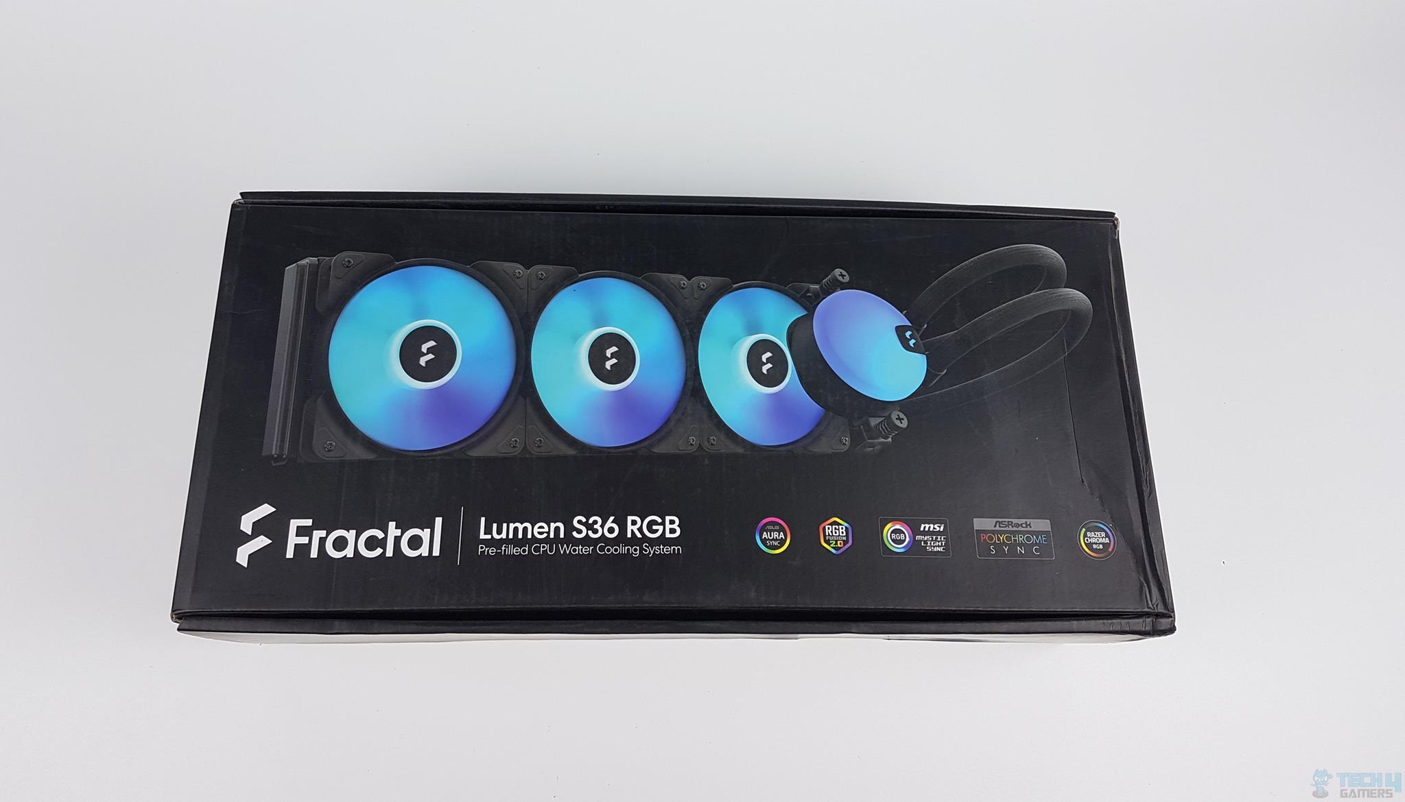 Fractal Design Lumen S36 RGB — Packaging
