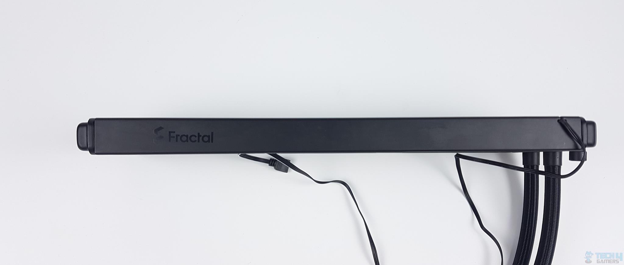 Fractal Design Lumen S36 RGB — Radiator's frame