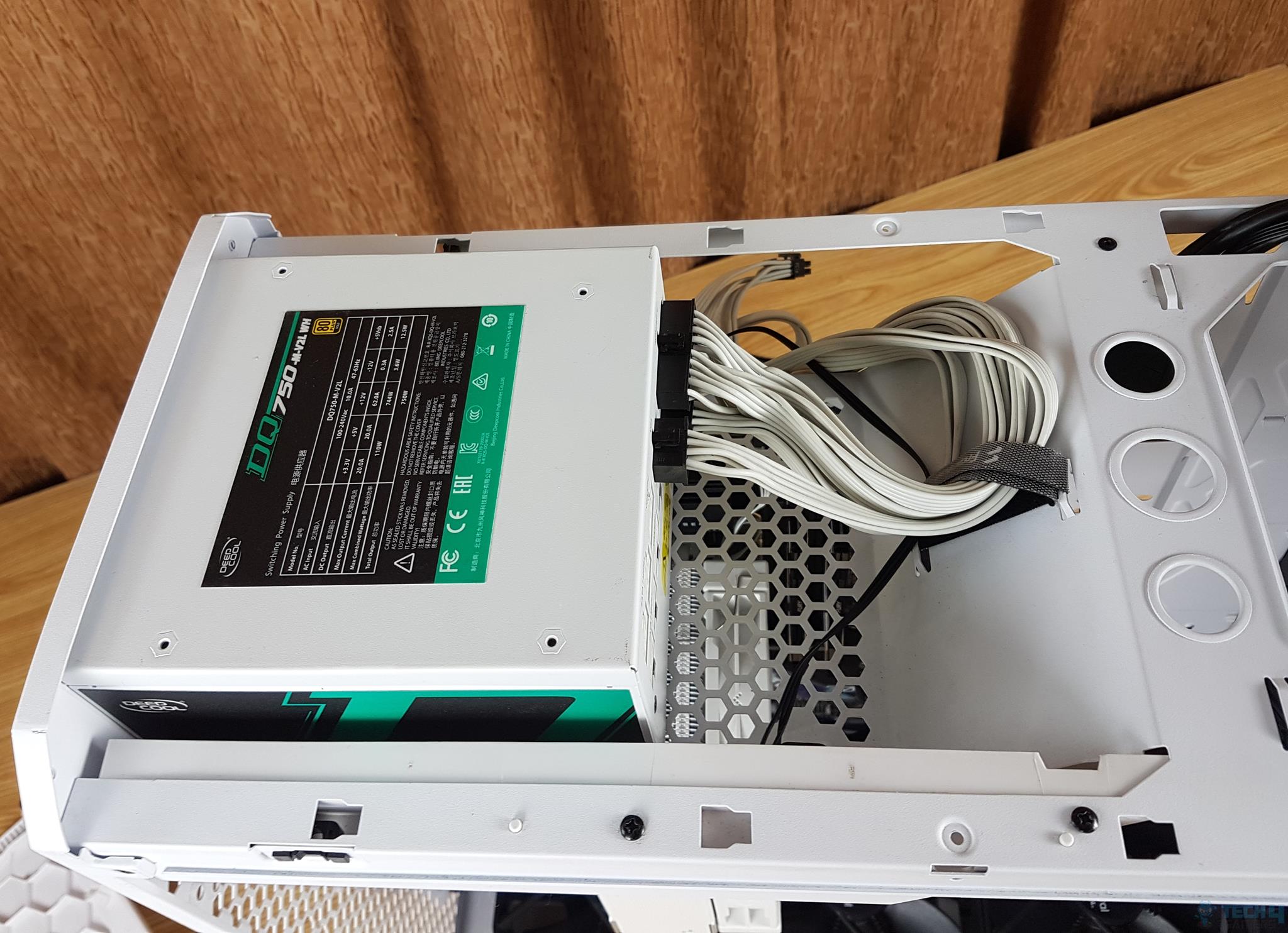 Fractal Design Torrent White TG Clear Tint PC Case — PSU installation