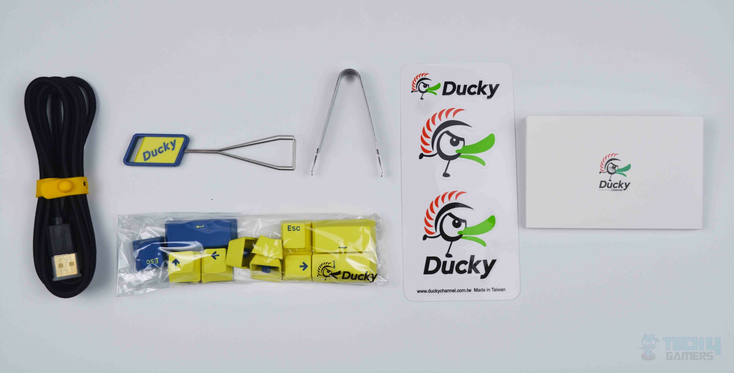Ducky One 3 Mini Daybreak Keyboard — Box Contents