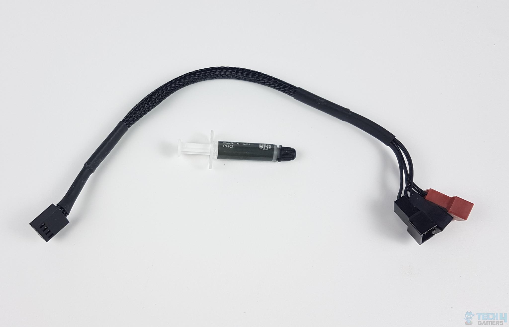 Cooler Master MASTERLIQUID PL360 FLUX — PWM Splitter Cable
